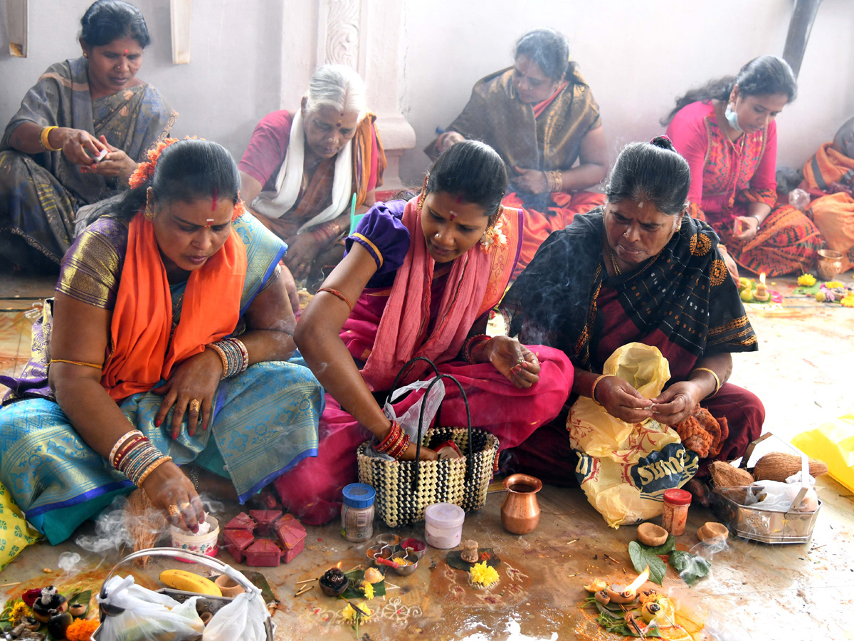 Karthika Masam Ekadasi Pooja - Sakshi7