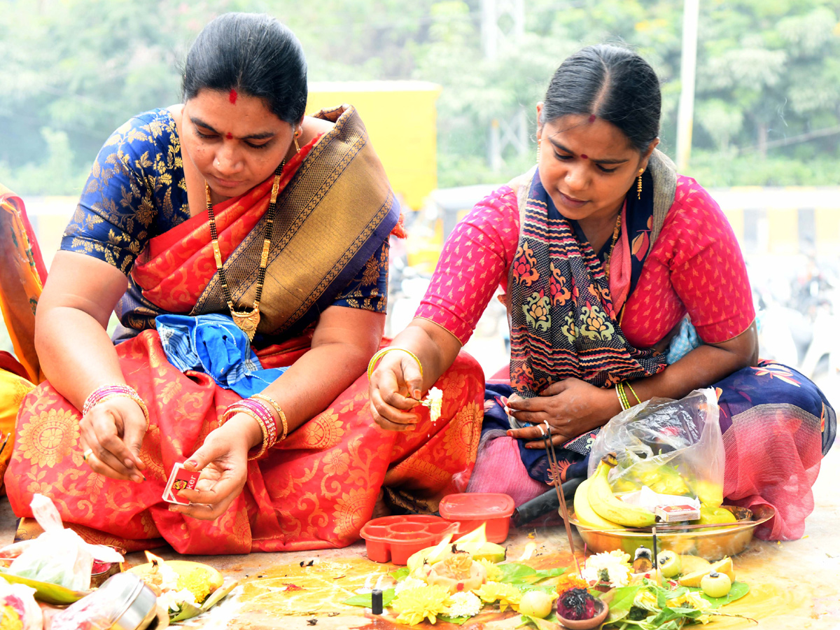 Karthika Masam Ekadasi Pooja - Sakshi8