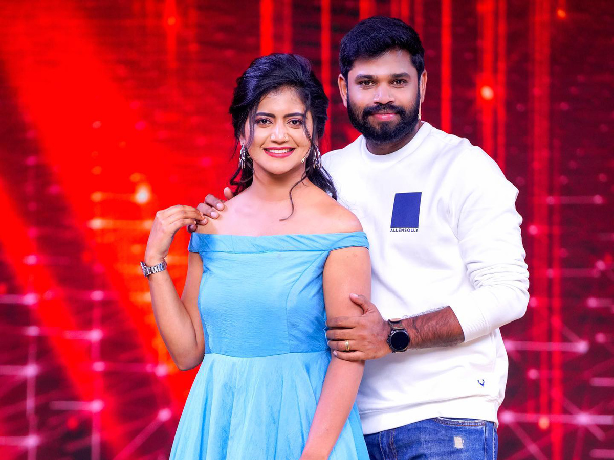 Bigg Boss Shiva Jyothi Latest photos - Sakshi13