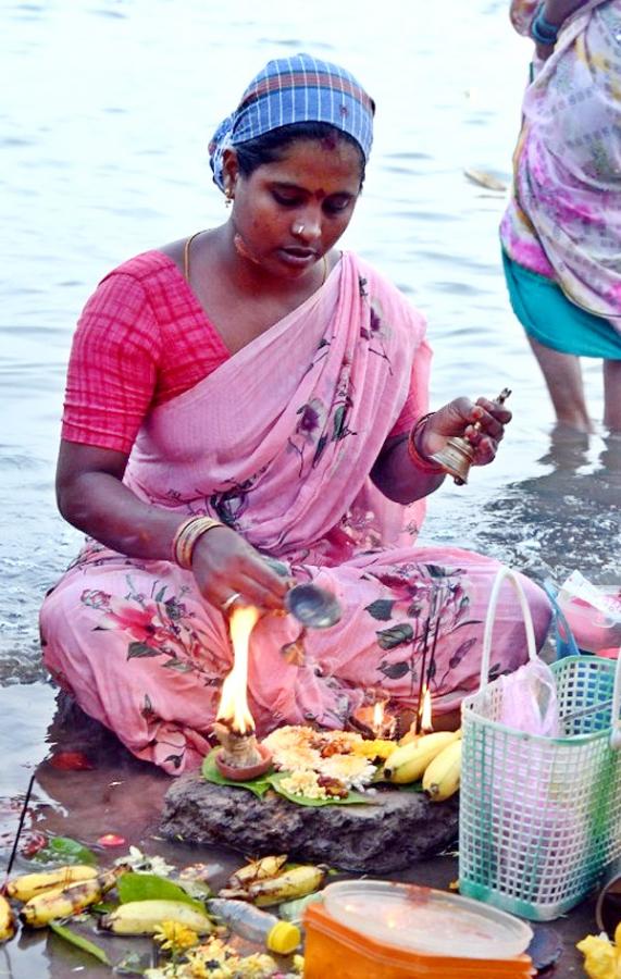 Karthika Masam Celebrations Held at Durga Temple in Vijayawada - Sakshi17