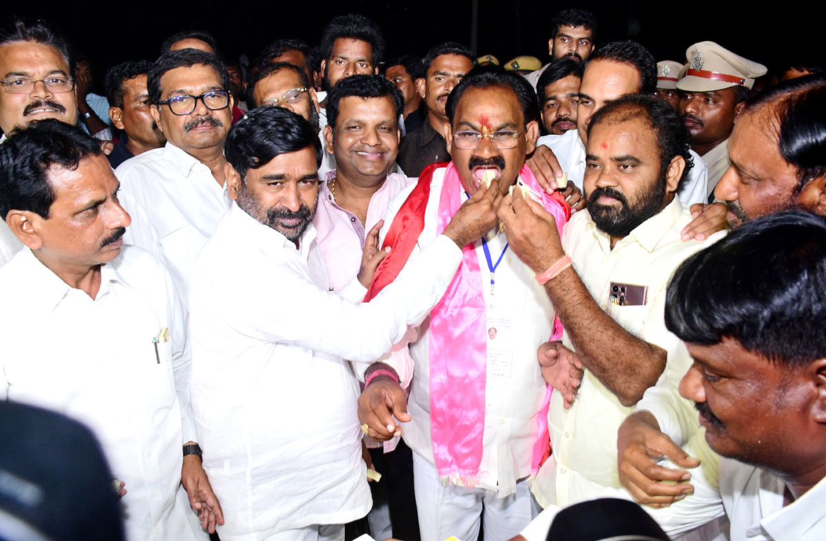 Munugode Bypoll Results 2022 Photos  - Sakshi23