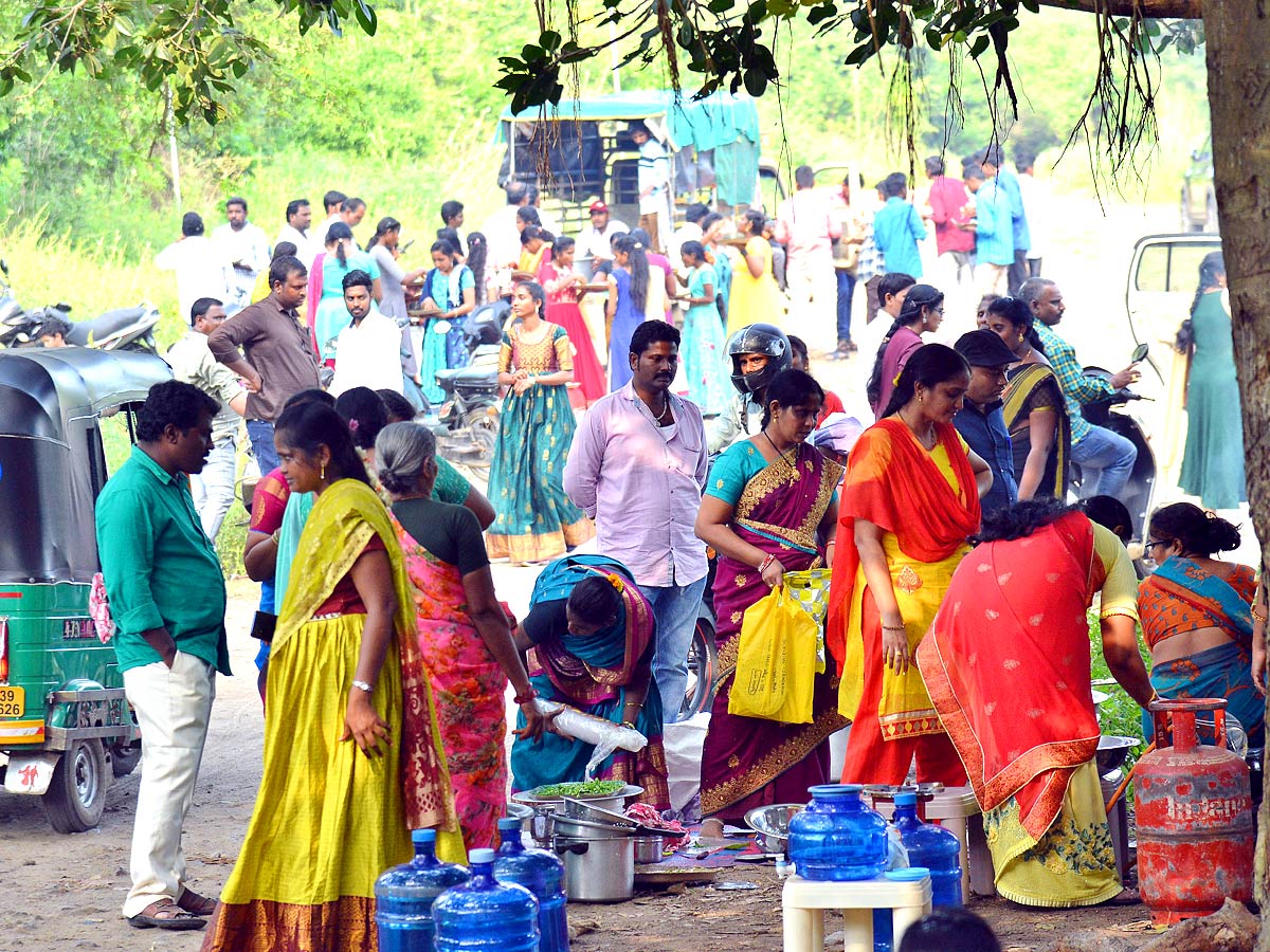 Karthika Masam Special: People Of AP Get Busy With Vana Mahotsavam - Sakshi34