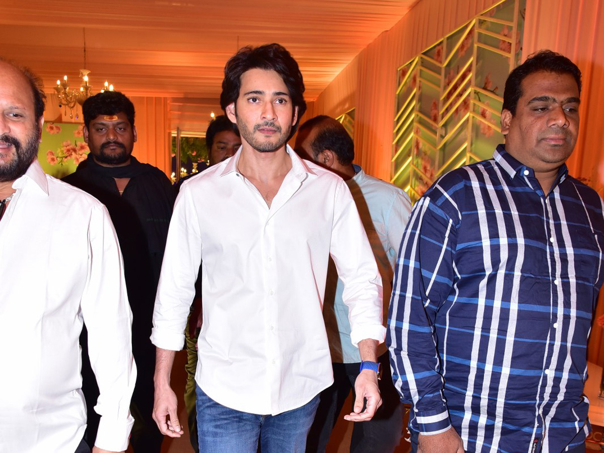 Director Gunasekhar Daughter Neelima Wedding Reception Photos   - Sakshi18