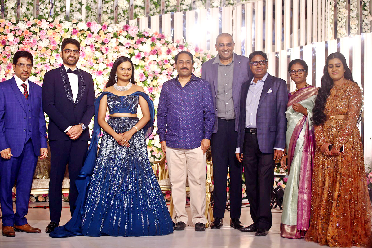 Director Gunasekhar Daughter Neelima Wedding Reception Photos   - Sakshi22