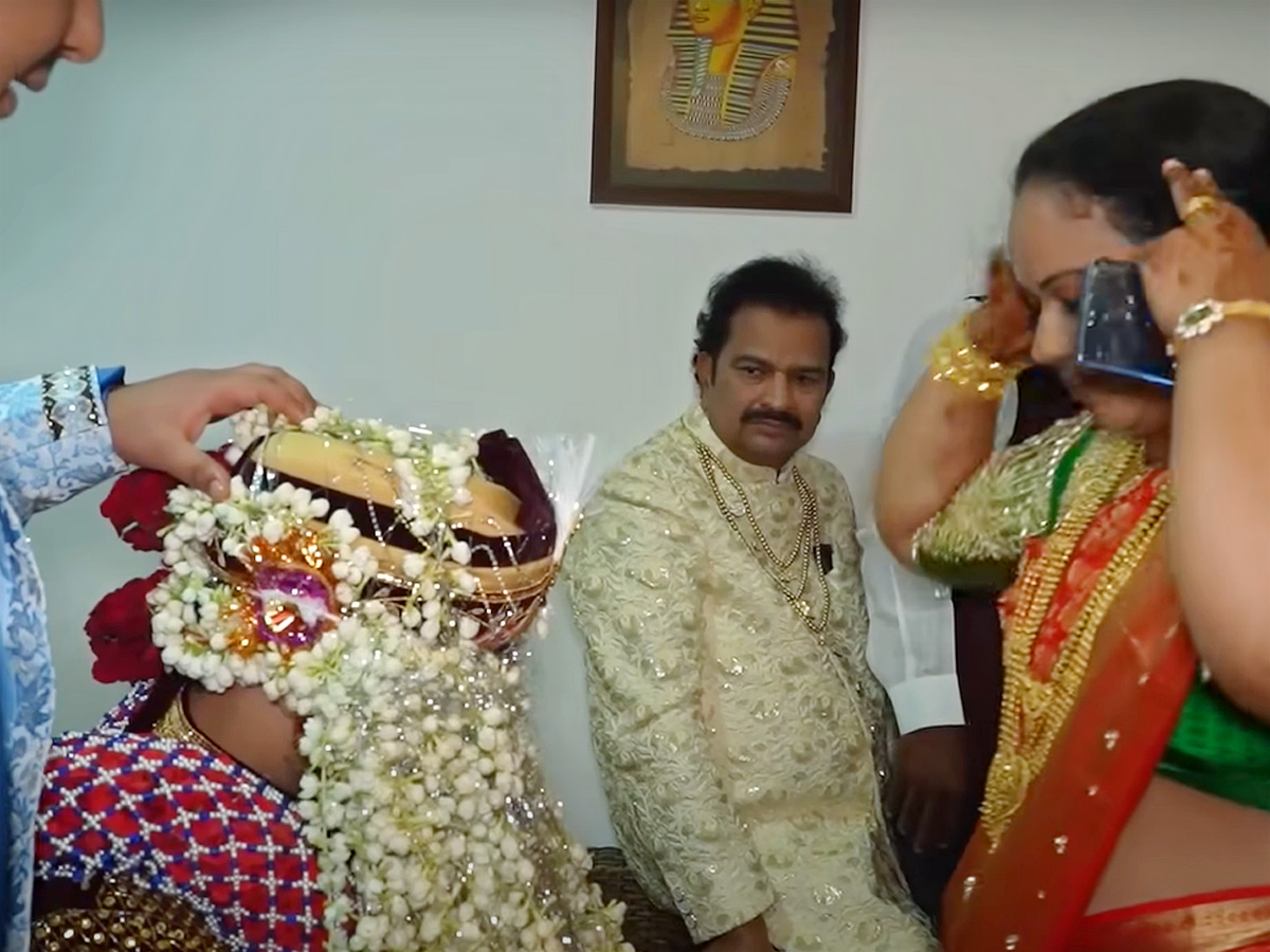 Comedian Ali Wife Zubeda Ali Shares Daughter Fatima Wedding Video - Sakshi14