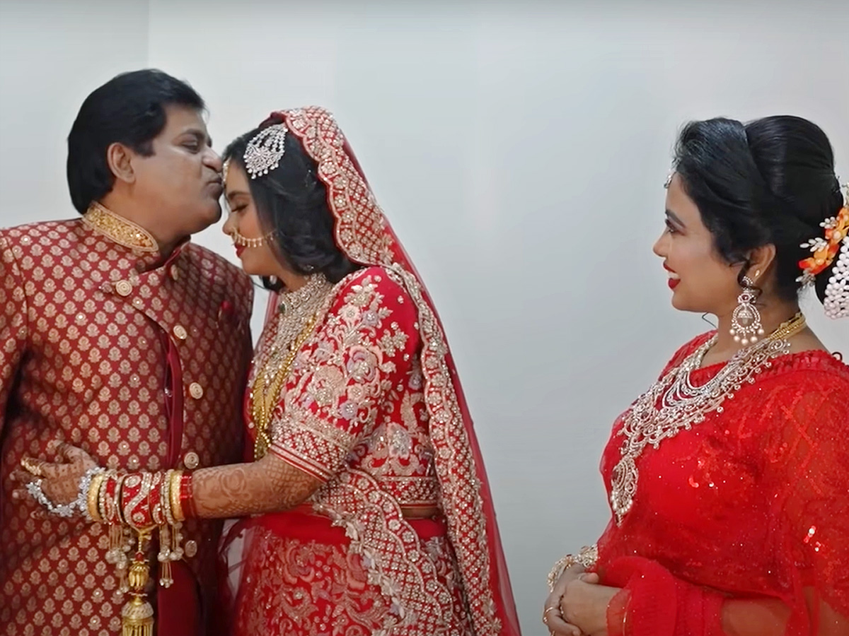 Comedian Ali Wife Zubeda Ali Shares Daughter Fatima Wedding Video - Sakshi16