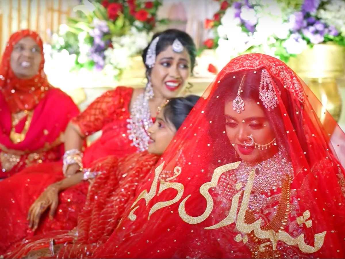 Comedian Ali Wife Zubeda Ali Shares Daughter Fatima Wedding Video - Sakshi5