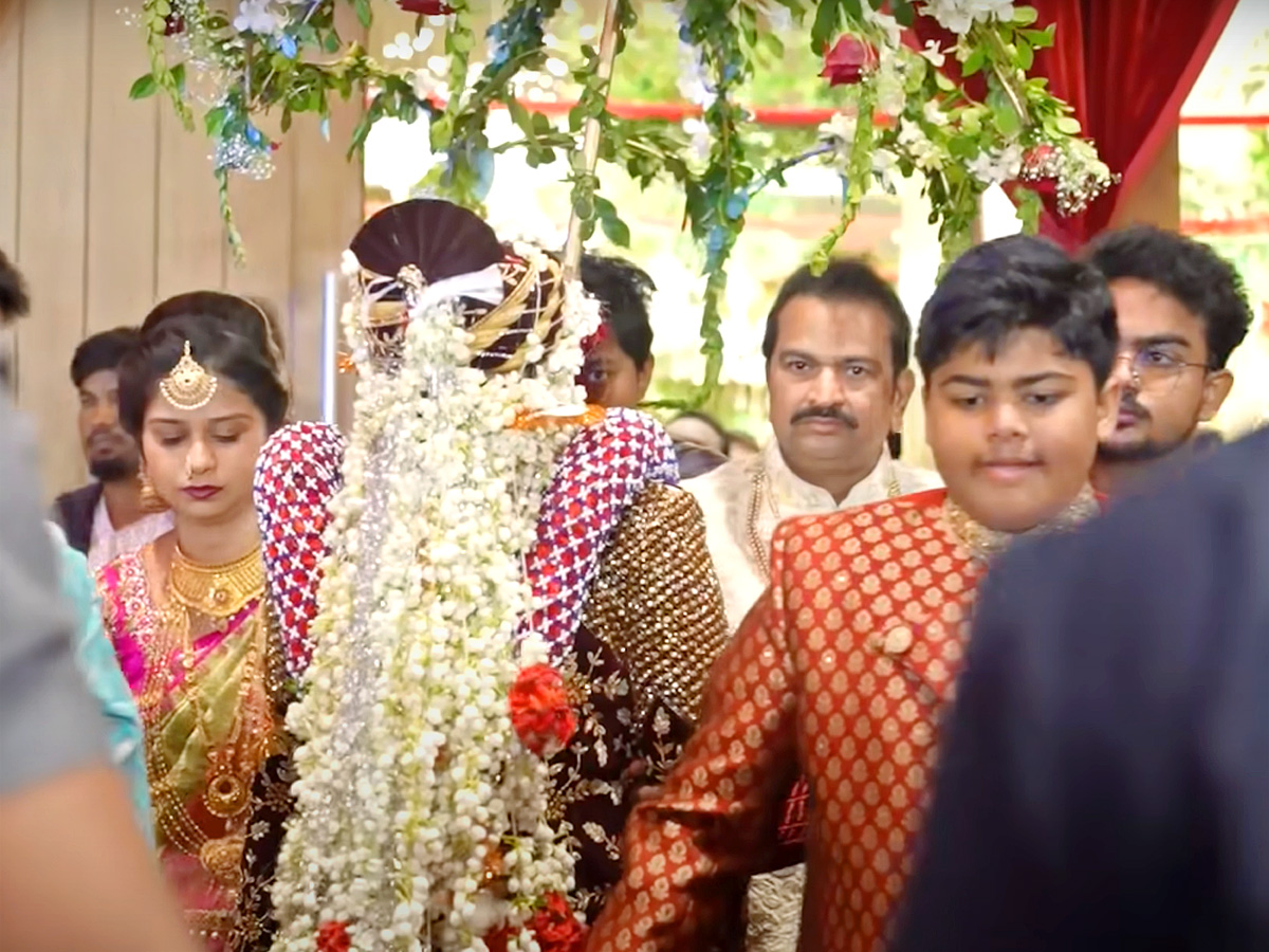 Comedian Ali Wife Zubeda Ali Shares Daughter Fatima Wedding Video - Sakshi7