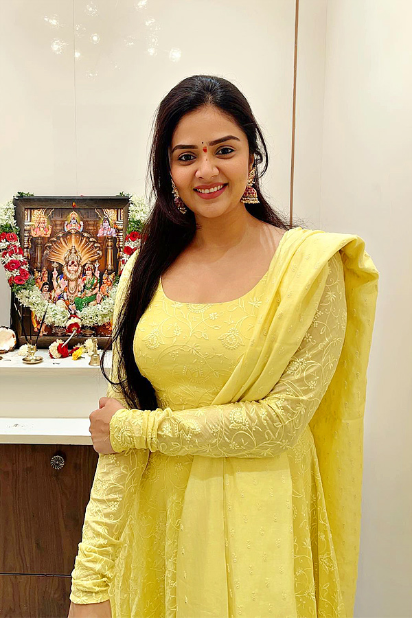 Anchor Srimukhi New House Warming ceremony Photos - Sakshi7