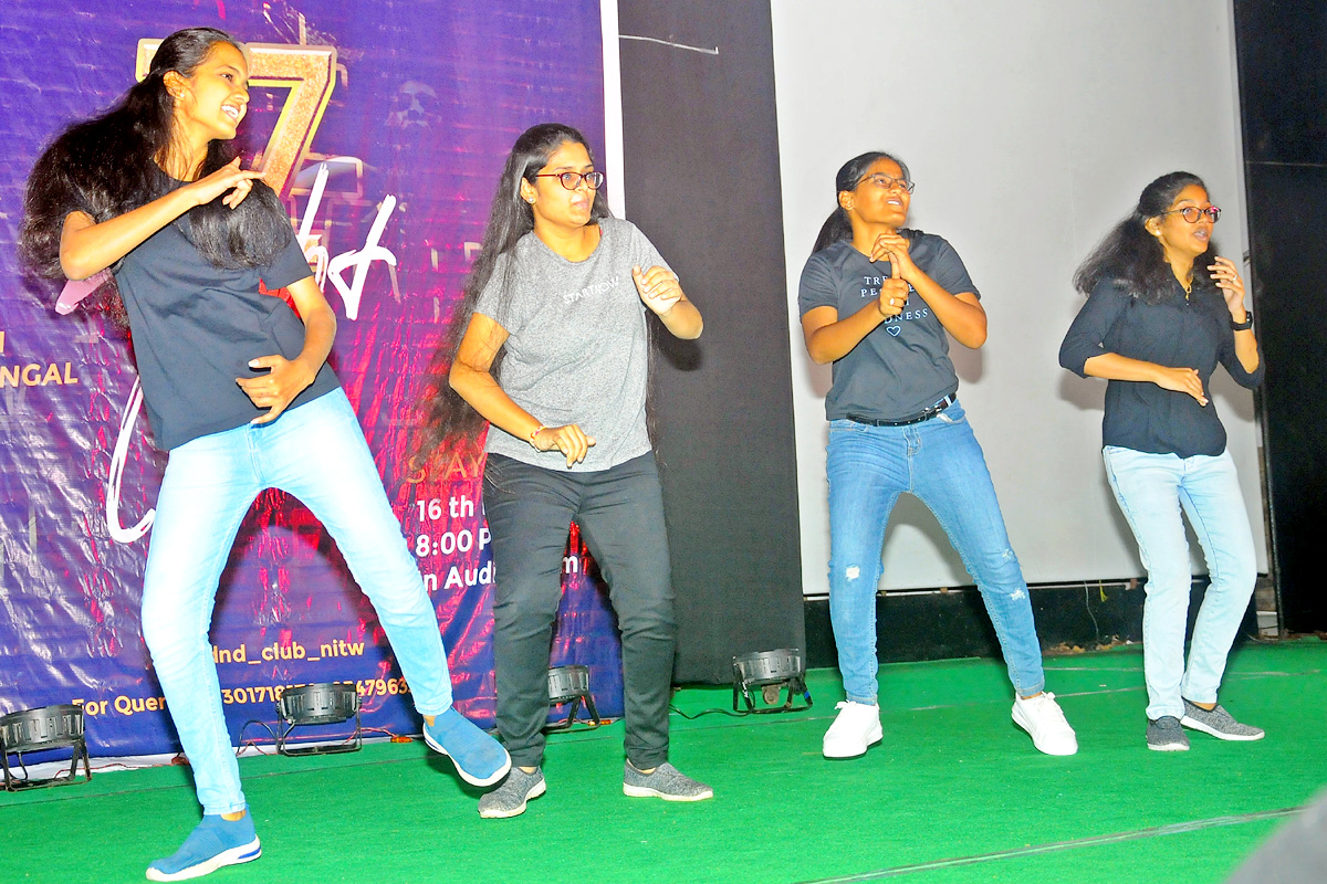 DJ Music And Dance Night Show In Nit Auditorium at Warangal - Sakshi10