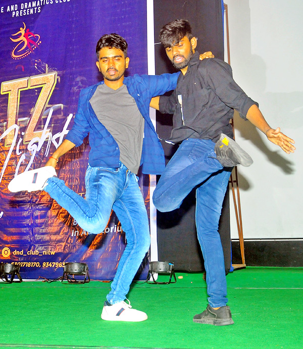 DJ Music And Dance Night Show In Nit Auditorium at Warangal - Sakshi27