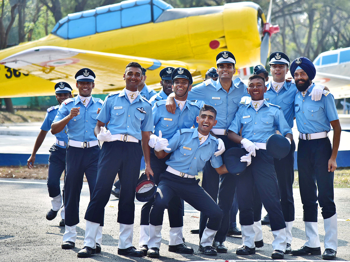 Air Show during Passing out Parade at Dundigal Photo Gallery - Sakshi6