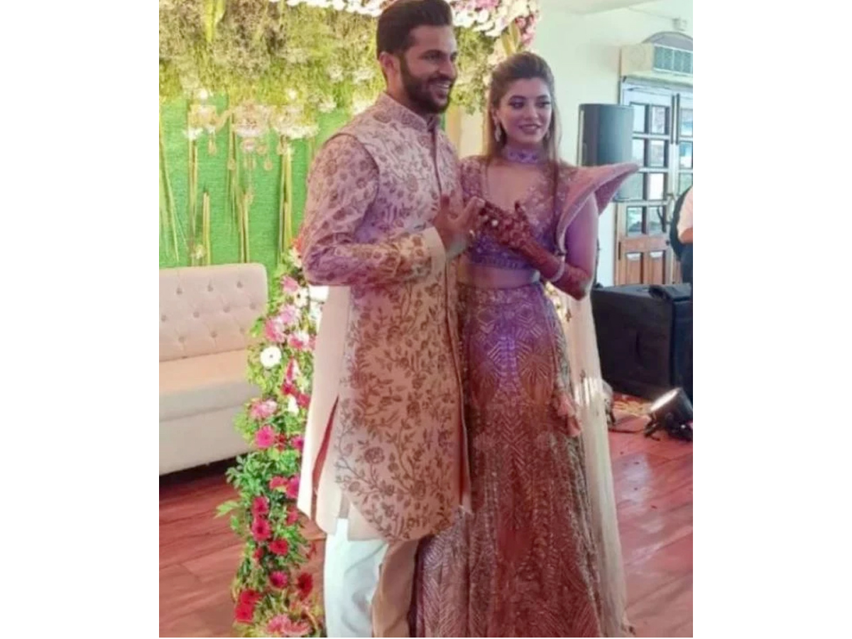 India fast bowler Shardul Thakur gets engaged Photos - Sakshi6