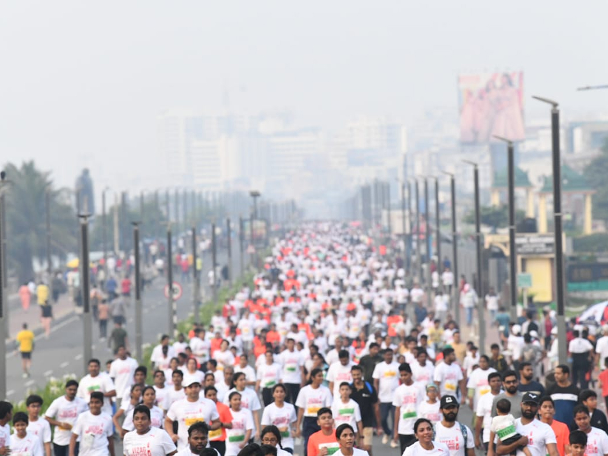 Marathon Run At Visakha Beach Road Photos - Sakshi12