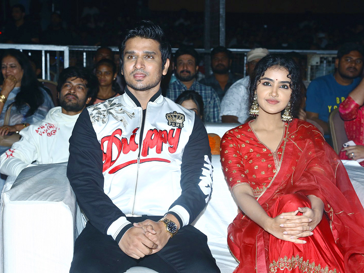 Nikhil 18 Pages Movie Pre Release Event Photos - Sakshi10