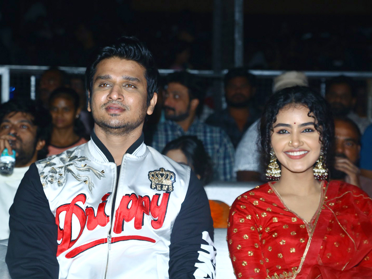 Nikhil 18 Pages Movie Pre Release Event Photos - Sakshi11