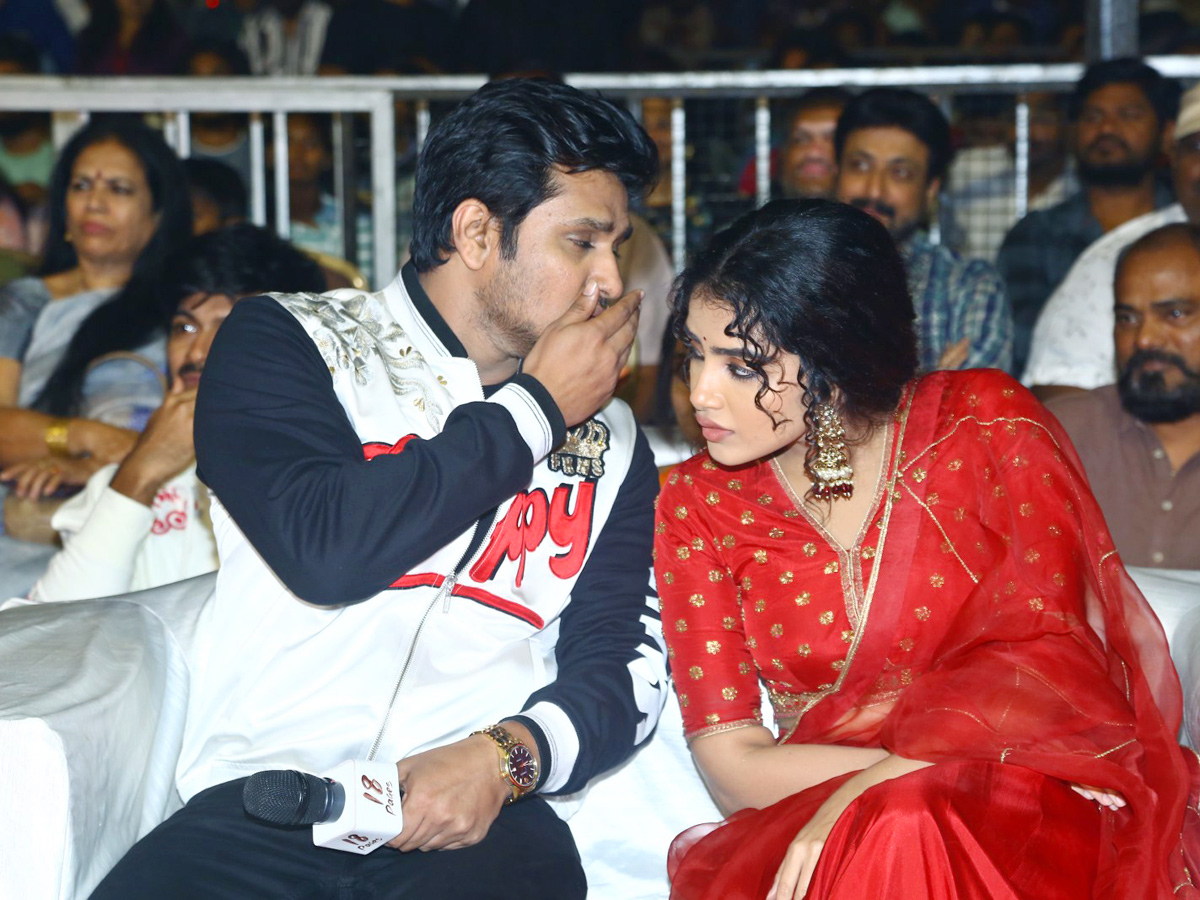 Nikhil 18 Pages Movie Pre Release Event Photos - Sakshi23