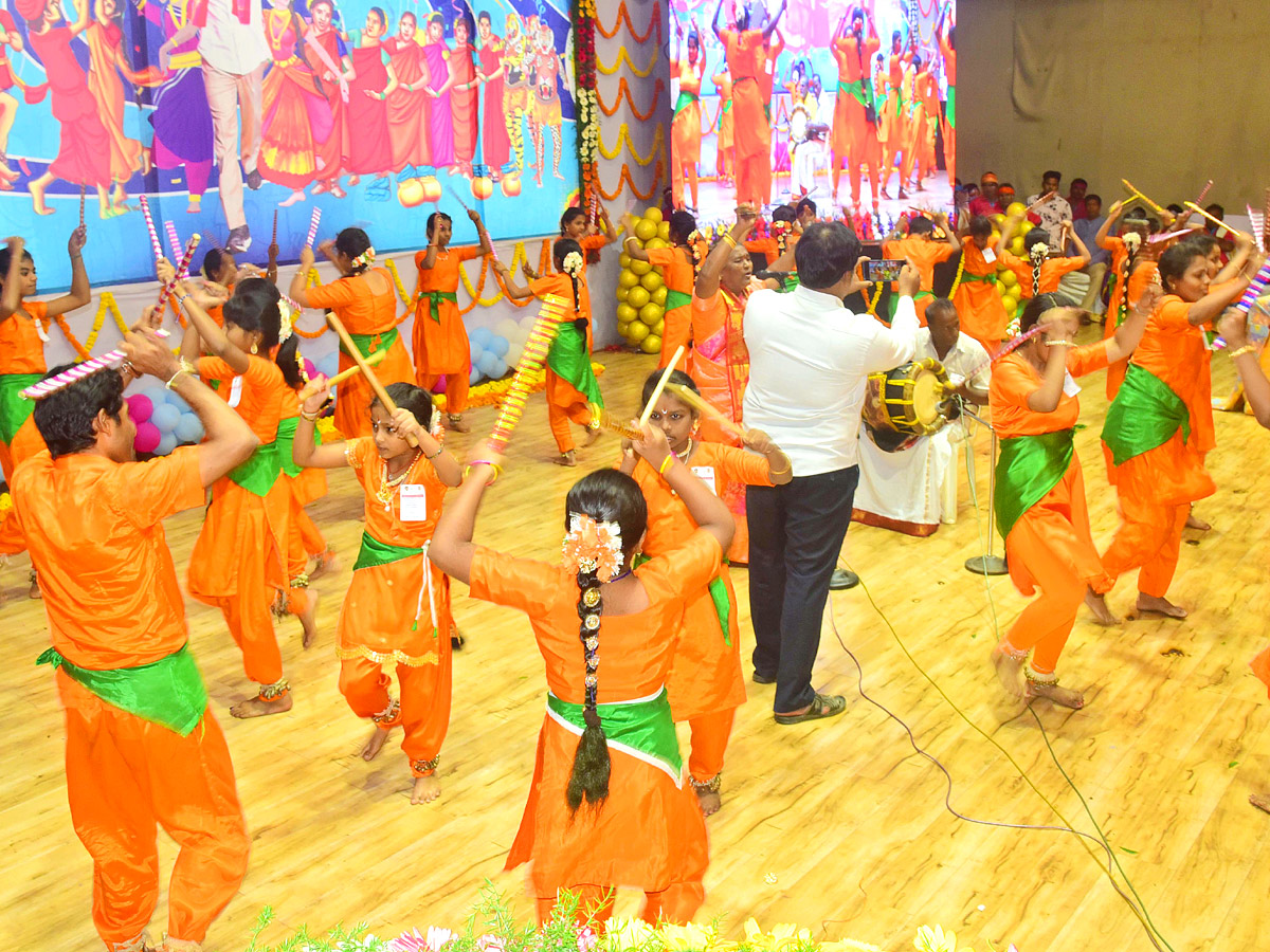 Vijayawada : Jagananna Swarnotsava Samskruthika Sambaralu Photos - Sakshi3