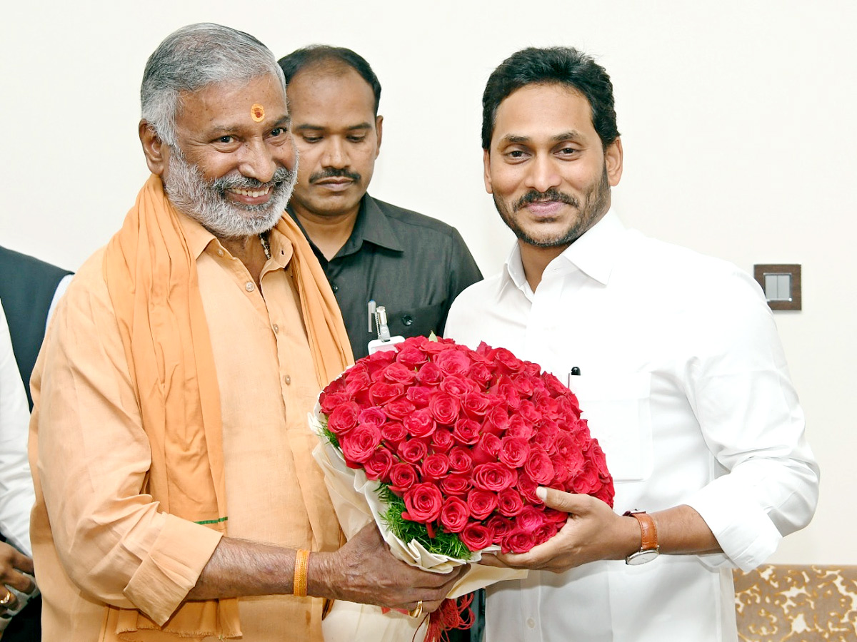 CM Jagan Birthday Celebrations At CM Camp Office   - Sakshi19