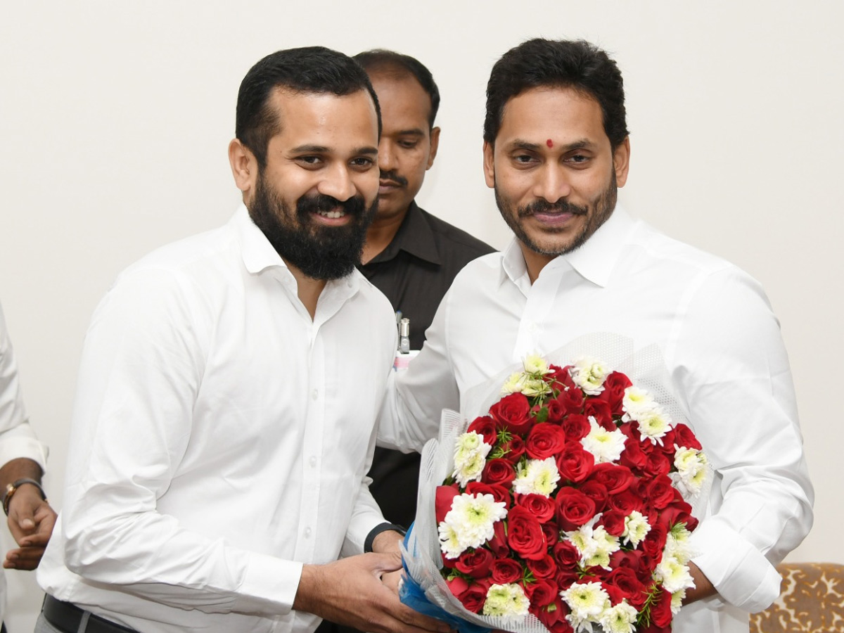 CM Jagan Birthday Celebrations At CM Camp Office   - Sakshi31