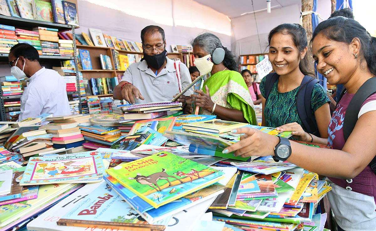 35th Hyderabad National Book Fair at NTR Stadium - Sakshi15