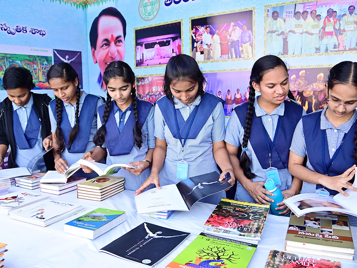 Hyderabad Book Fair 2022 At Ntr Stadium - Sakshi5