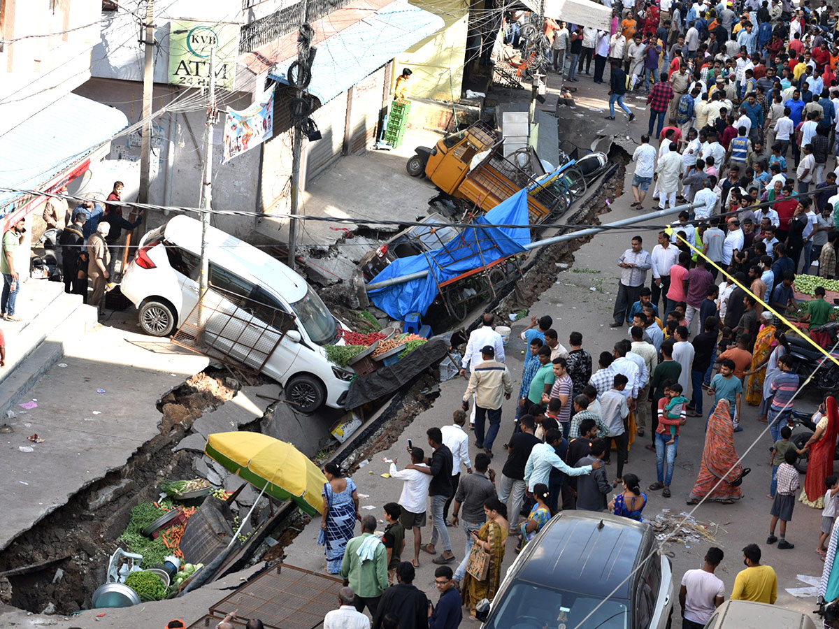 Hyderabad: Goshamahal Nala Collapse Photos - Sakshi1