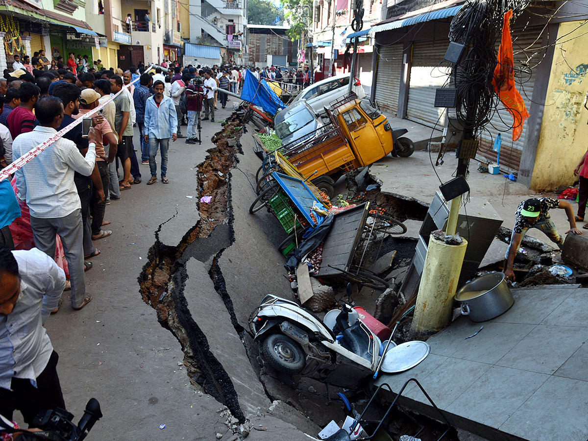 Hyderabad: Goshamahal Nala Collapse Photos - Sakshi2