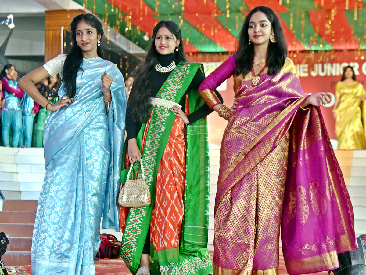 Students Ramp Walk In Semi Christmas At Hyderabad - Sakshi8