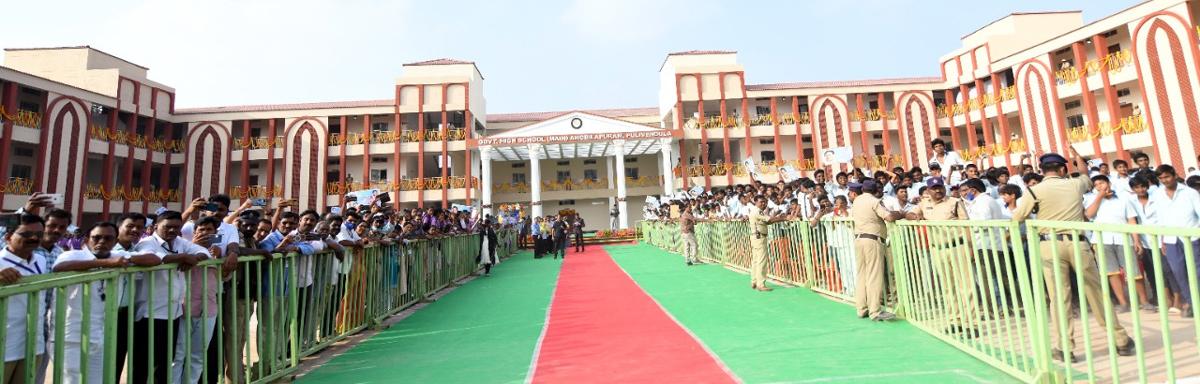 CM YS Jagan 2nd Day Tour In Kadapa District  - Sakshi21