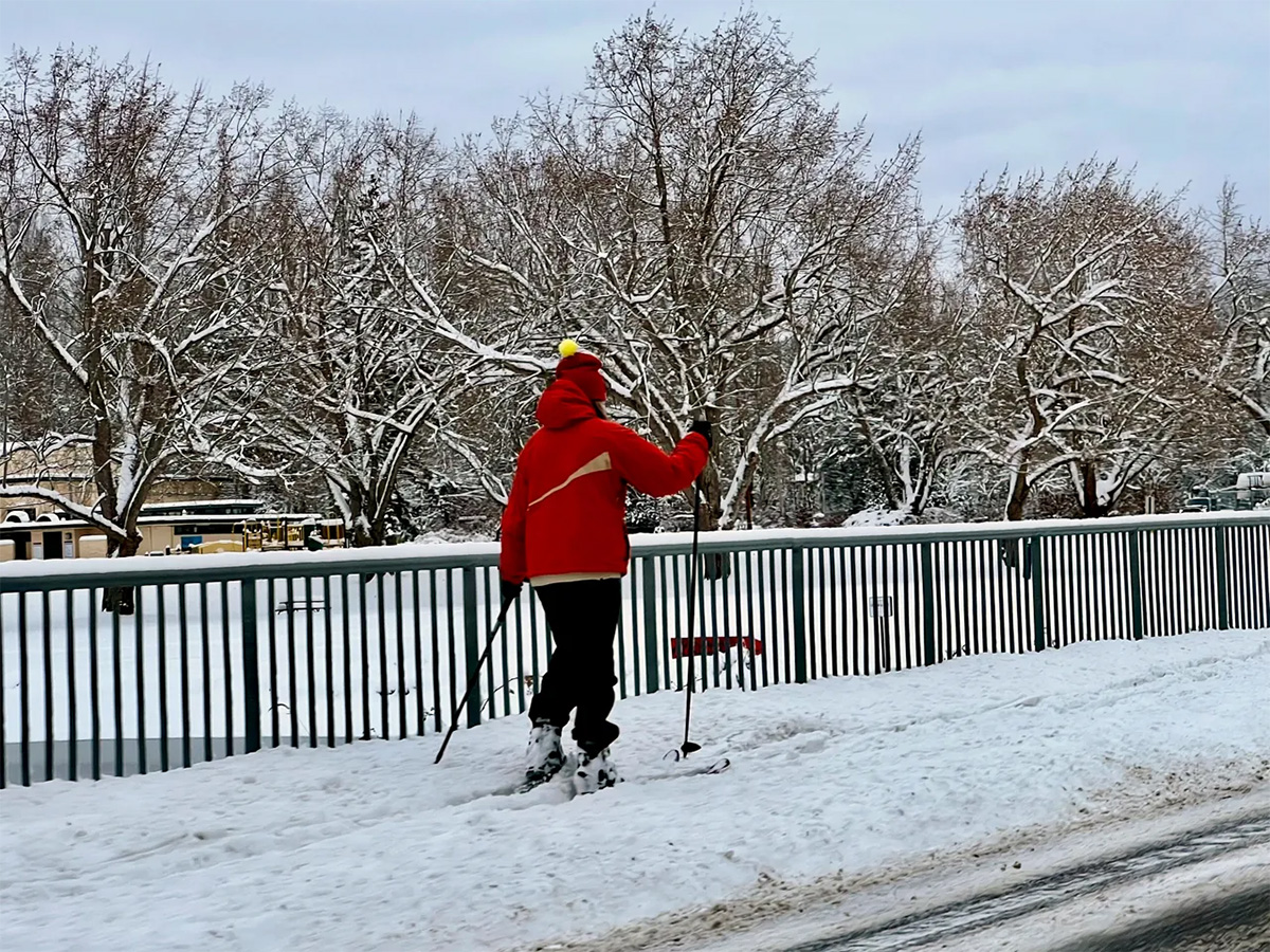 Heavy Winter Snow Storm In America: US Snow Toofan Photos Goes Viral - Sakshi22