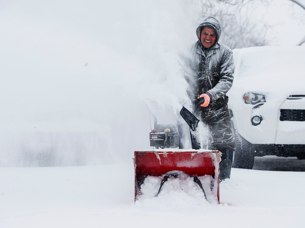 Heavy Winter Snow Storm In America: US Snow Toofan Photos Goes Viral - Sakshi35