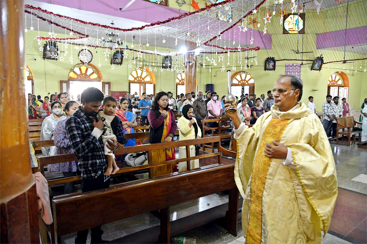 Christmas Celebrations In Visakhapatnam - Sakshi14