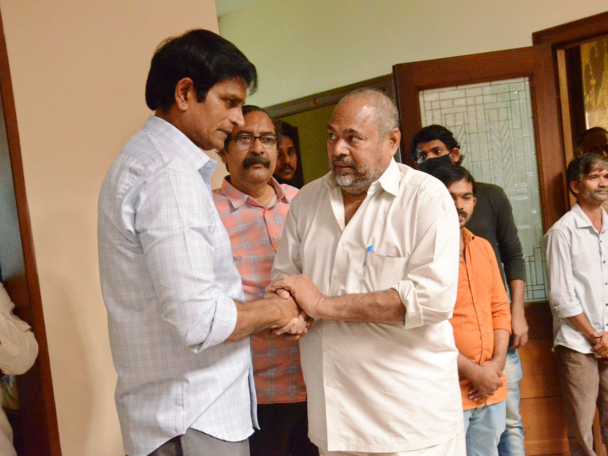 Tollywood celebrities pays tribute to Actor Chalapathi Rao Photos - Sakshi13