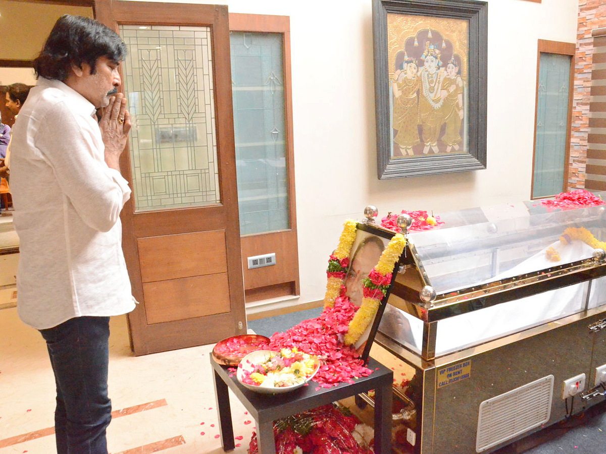 Tollywood celebrities pays tribute to Actor Chalapathi Rao Photos - Sakshi37