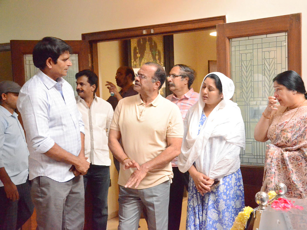 Tollywood celebrities pays tribute to Actor Chalapathi Rao Photos - Sakshi59