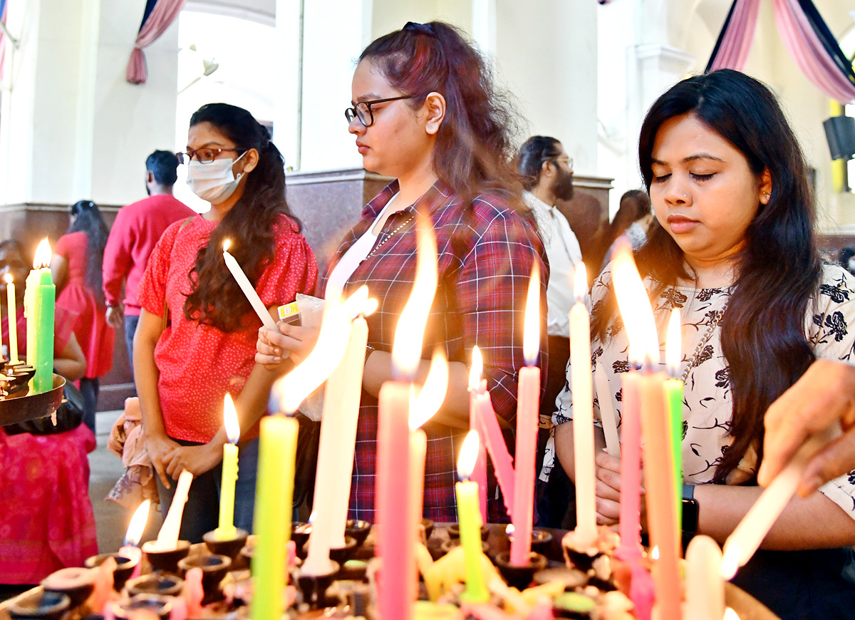 Christmas Celebration In St Joseph Cathedral Photos  - Sakshi11