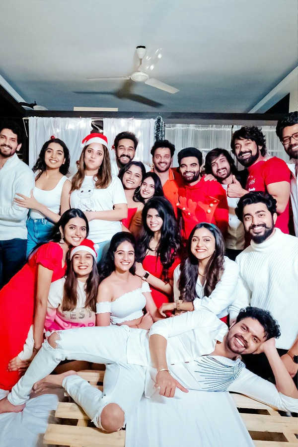 Nikhil Vijayendra Simha Grand Christmas celebrations Photos  - Sakshi16