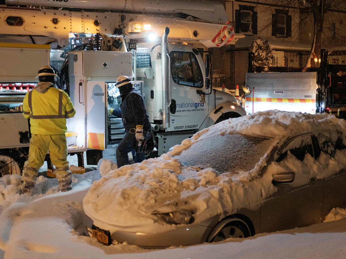 Bomb Cyclone 2022 In US Life Threatening Extremely Cold Climate - Sakshi21