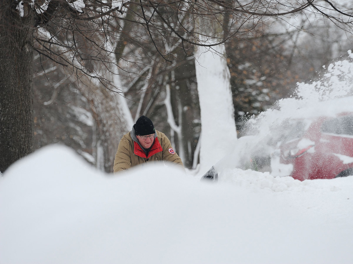 Bomb Cyclone 2022 In US Life Threatening Extremely Cold Climate - Sakshi26