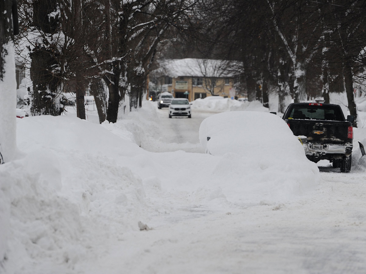 Bomb Cyclone 2022 In US Life Threatening Extremely Cold Climate - Sakshi36