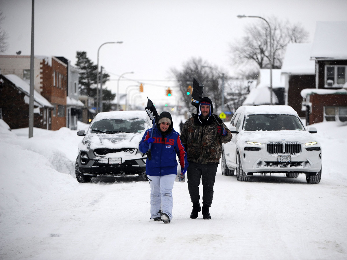 Bomb Cyclone 2022 In US Life Threatening Extremely Cold Climate - Sakshi39