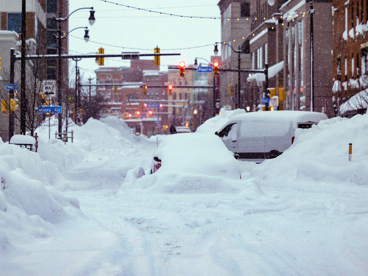 Bomb Cyclone 2022 In US Life Threatening Extremely Cold Climate - Sakshi42