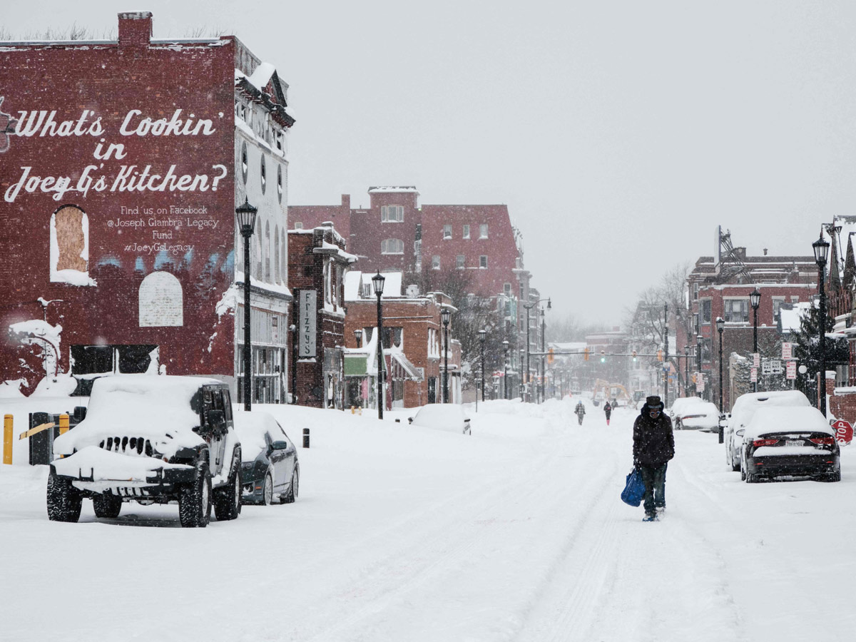 Bomb Cyclone 2022 In US Life Threatening Extremely Cold Climate - Sakshi45