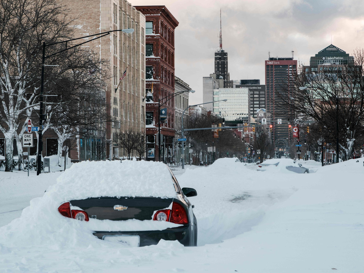 Bomb Cyclone 2022 In US Life Threatening Extremely Cold Climate - Sakshi6