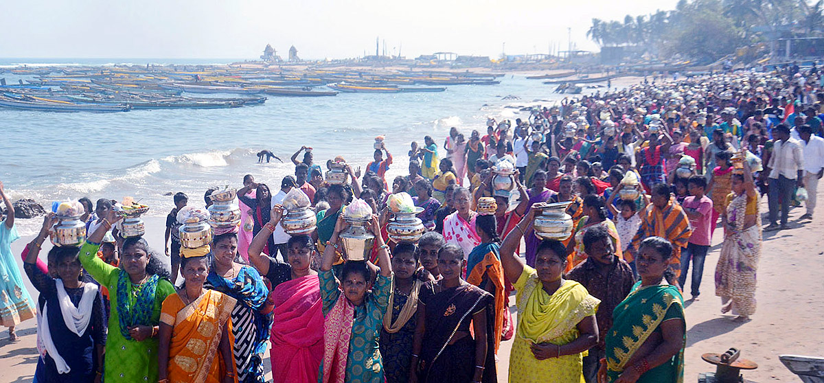 Photos: People Worship To Gangamma At Peda Jalaripeta Beach - Sakshi10