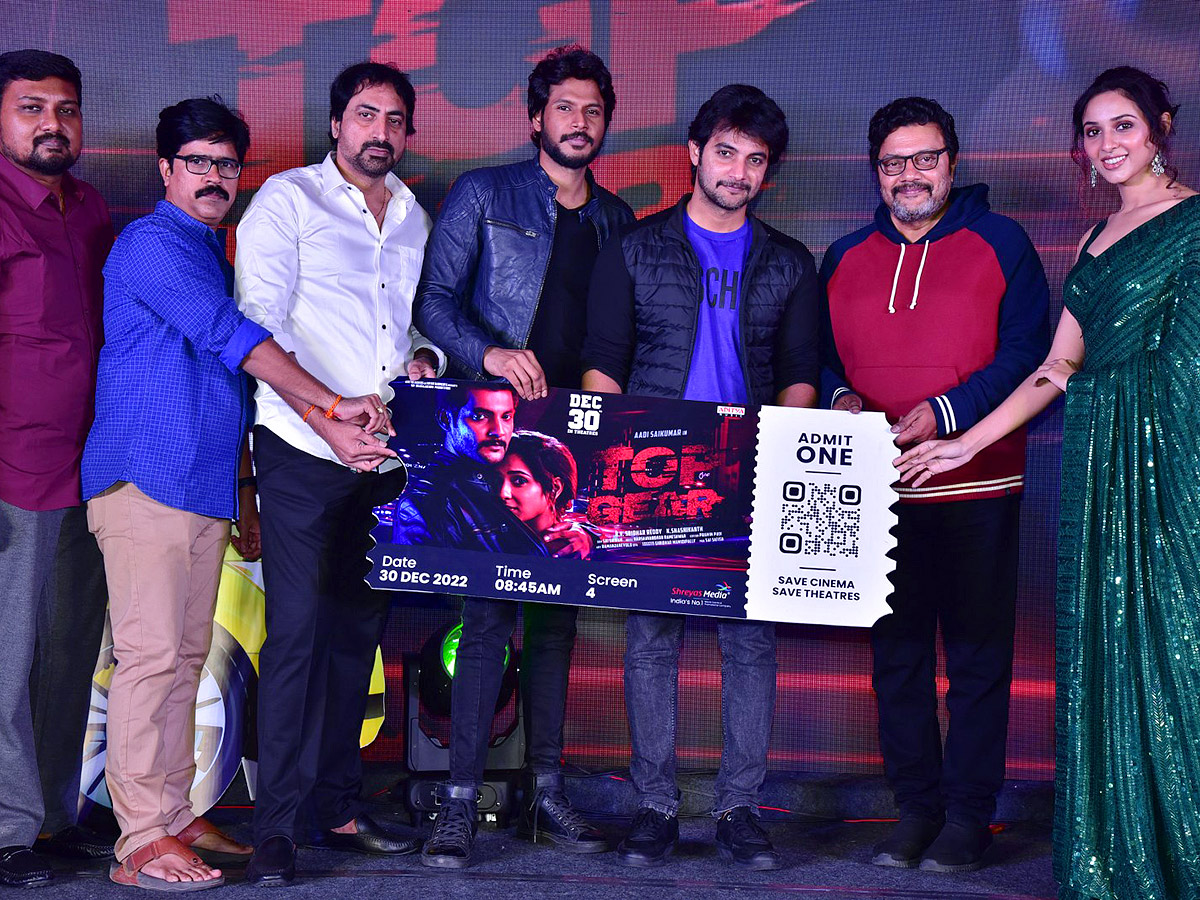 Aadi Saikumar Top Gear Movie Pre Release Event Pic - Sakshi2