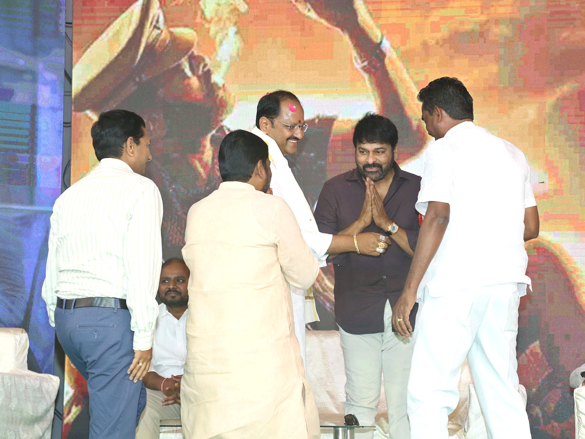 Megastar Chiranjeevi At House Warming Ceremony in Chitrapuri Colony - Sakshi22