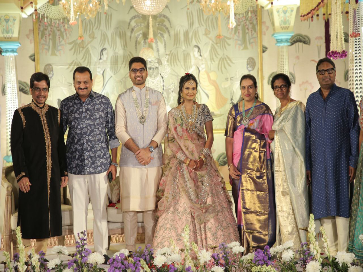 Director Gunasekhars Daughter Neelima Guna weds Ravi Prakhya Marriage Photo Gallery - Sakshi3