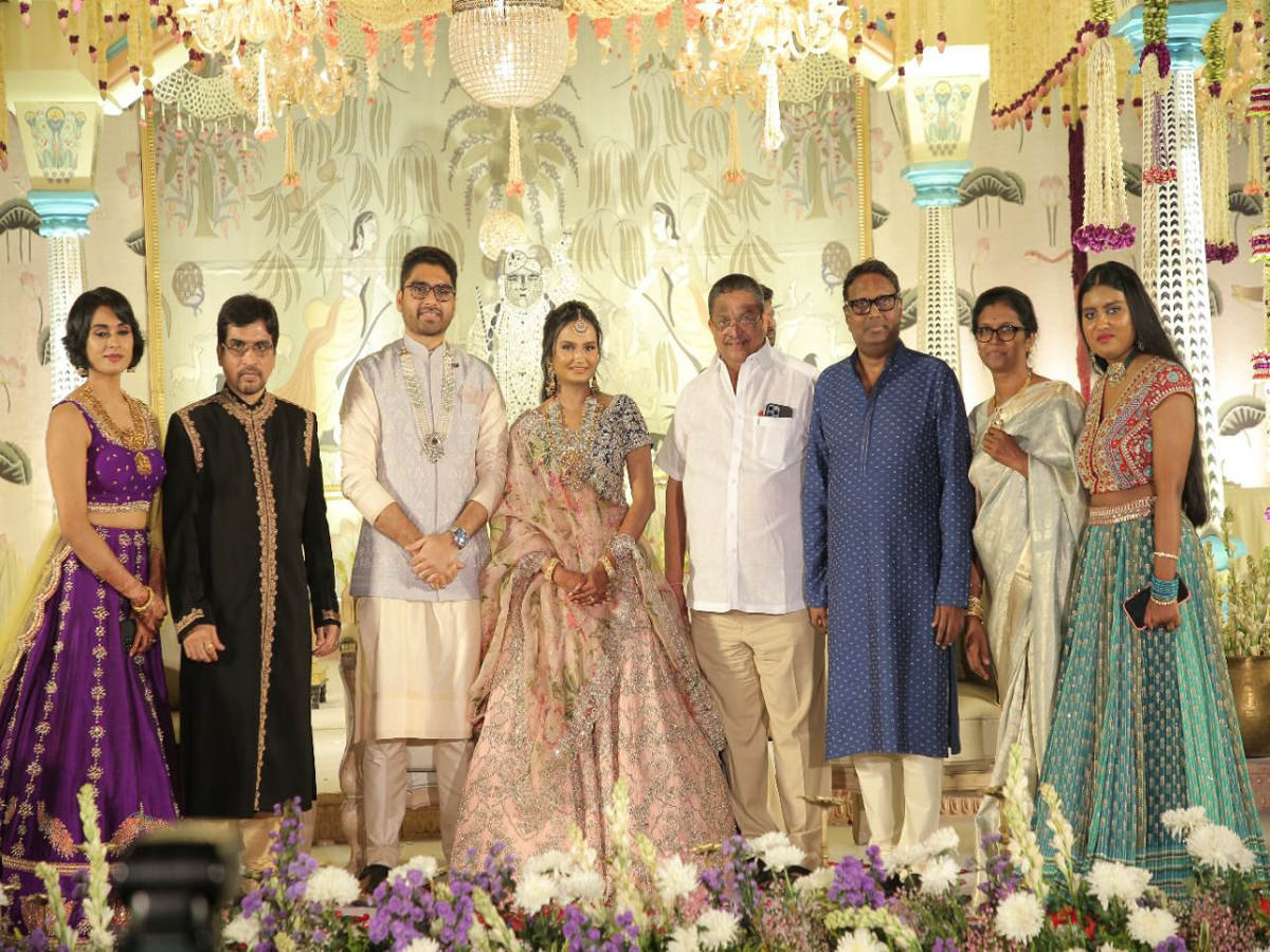 Director Gunasekhars Daughter Neelima Guna weds Ravi Prakhya Marriage Photo Gallery - Sakshi12